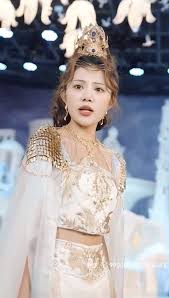 战神的美女老婆 全集(大结局)